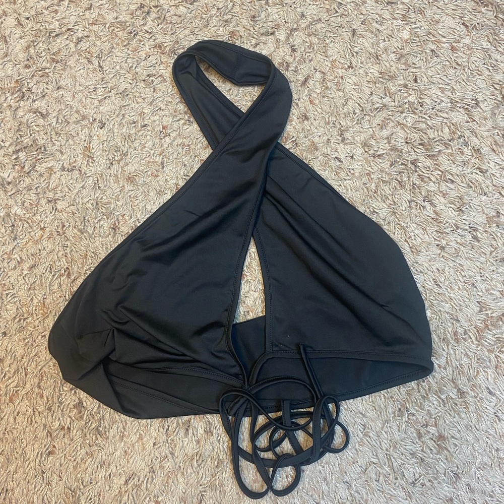 🌼 3/15 SHEIN  Plus Wrap Cross Tie Backless Crop Halter Top